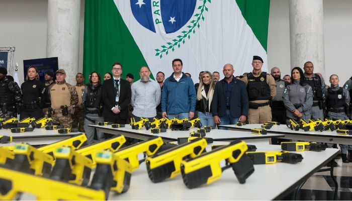 Foto: Geraldo Bubniak/AEN Com tecnologia de última geração, Paraná entrega 1,4 mil armas não letais para as polícias